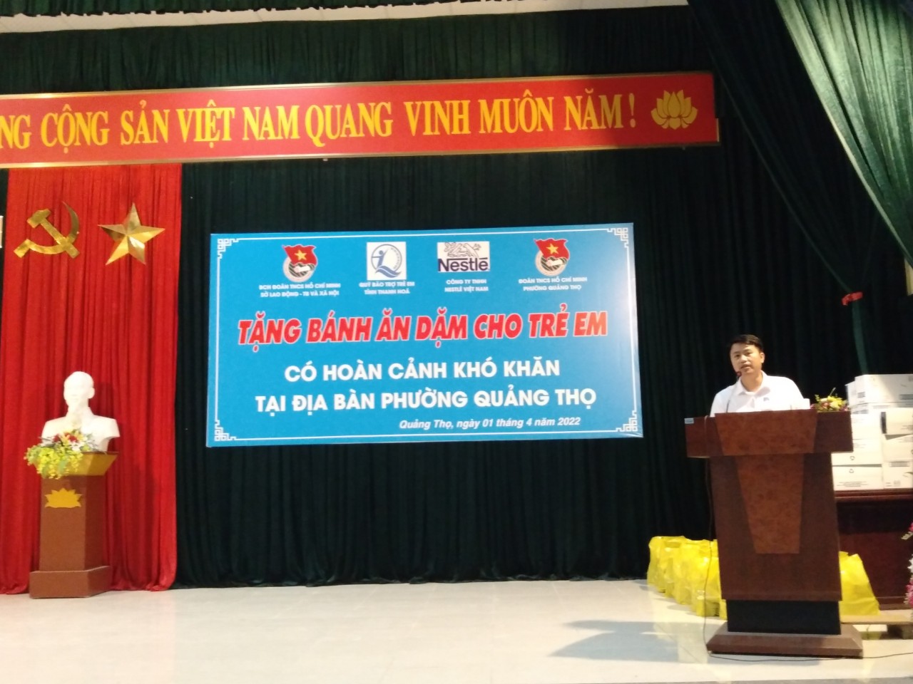 Ông Lại Thế Quảng, Giám đốc Quỹ BTTE tỉnh phát biểu tại buổi lễ